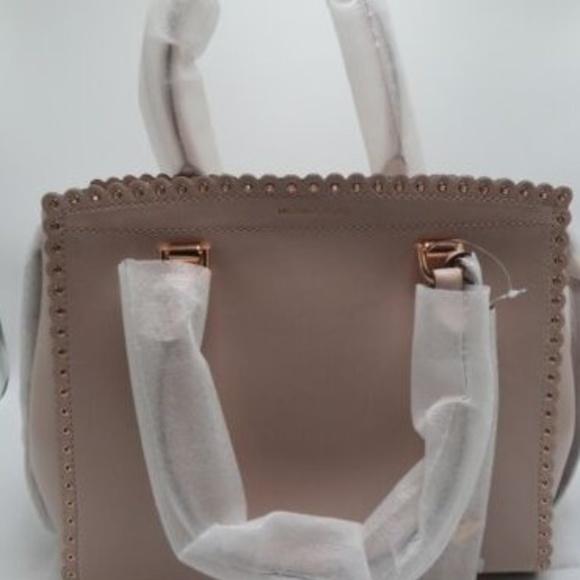 Michael Kors BENNING Large Scalloped Satchel - Picture 7 of 8